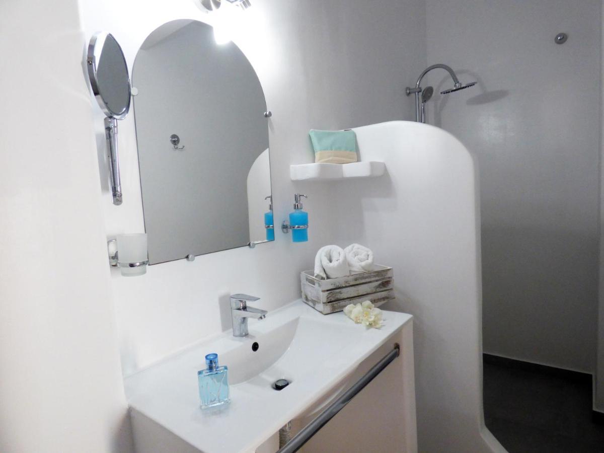 Tasoula Guest House Adamantas  Exterior photo