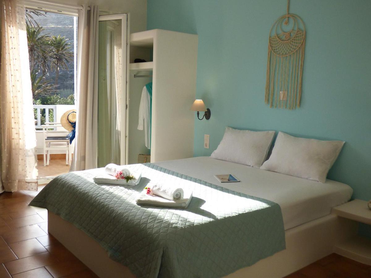 Tasoula Guest House Adamantas  Exterior photo
