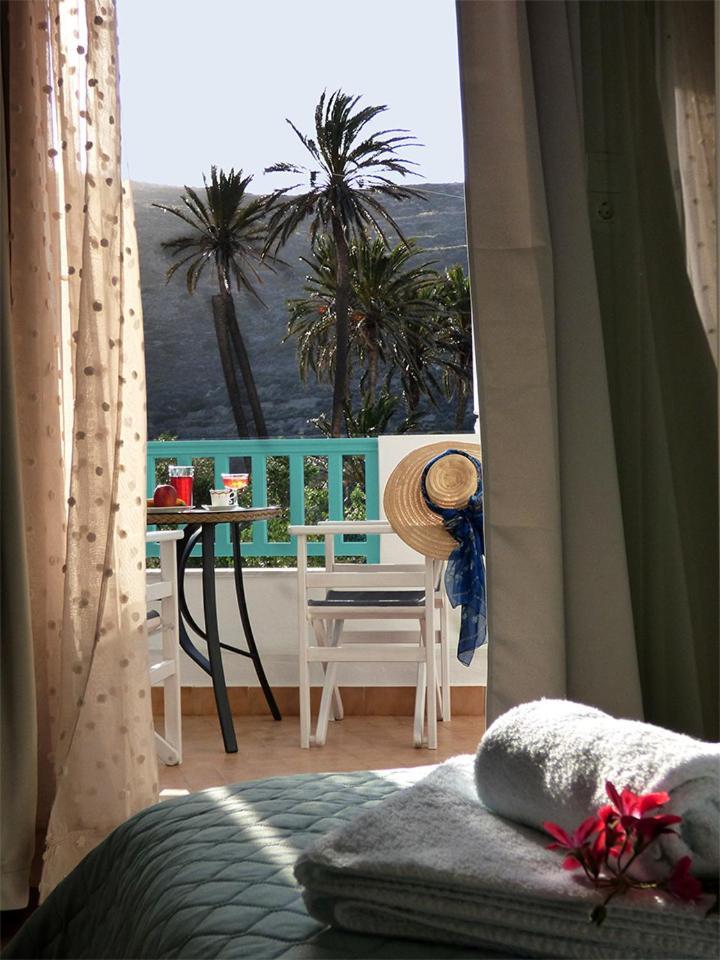 Tasoula Guest House Adamantas  Exterior photo