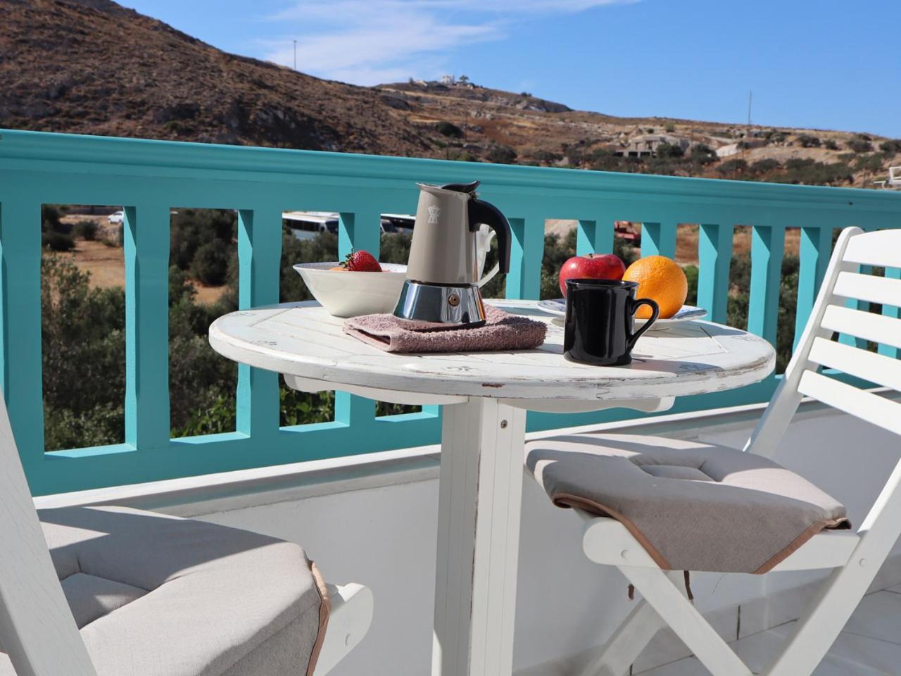 Tasoula Guest House Adamantas  Exterior photo